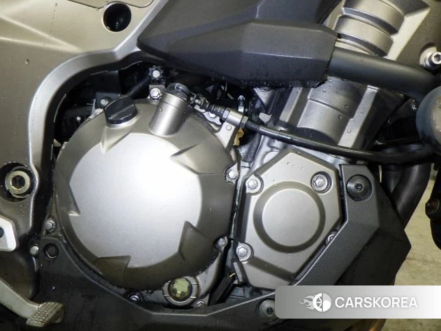 Kawasaki VERSYS 1000 id 3948102 из Японии 9