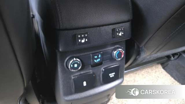 Ford Explorer id 3955645 из Кореи 9