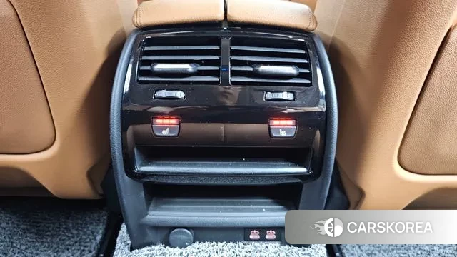 BMW 5 Series (G30) id 2998859 из Кореи 9