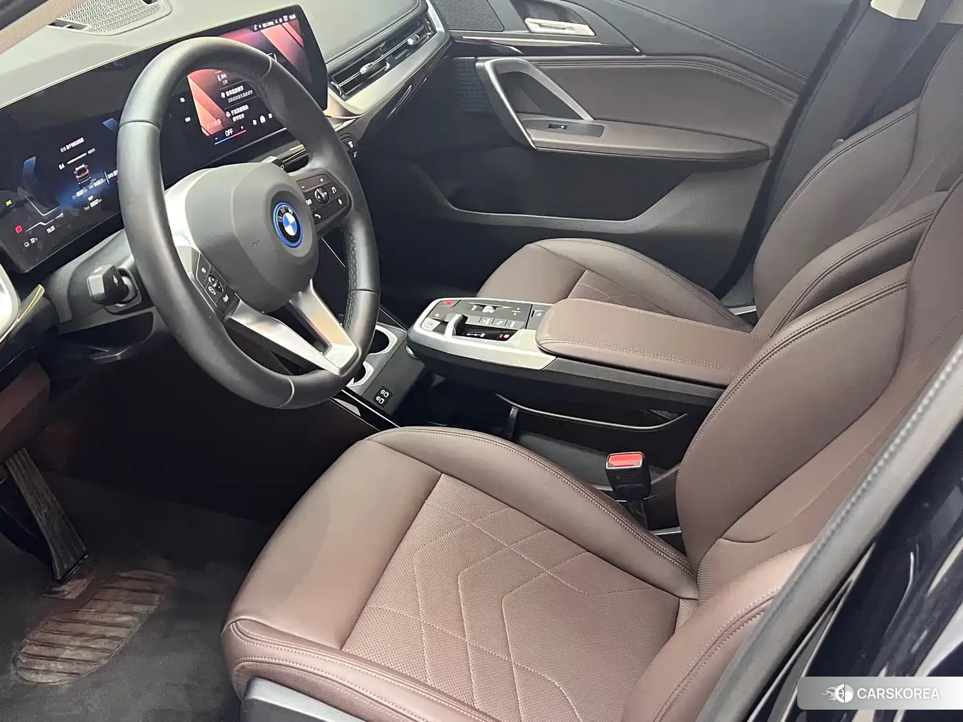 BMW iX1 id 4622699 из Китая 9