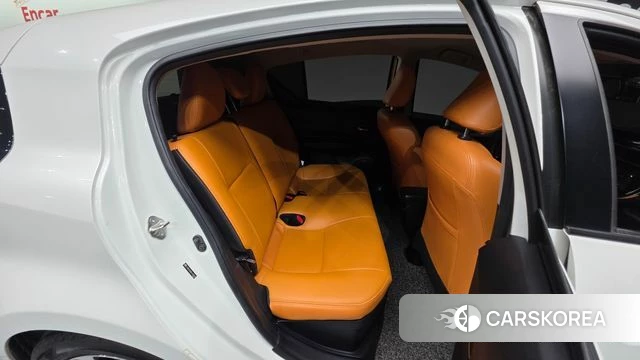 Toyota Prius C id 4232749 из Кореи 9