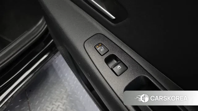 Hyundai Avante Hybrid (CN7) id 3702884 из Кореи 9