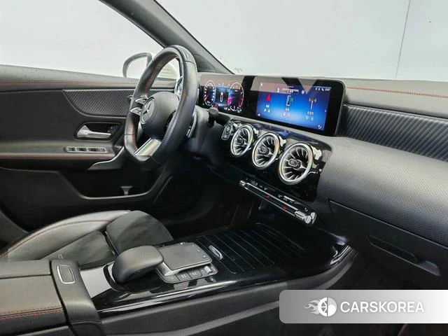 Mercedes-Benz Class A id 3858049 из Китая 9