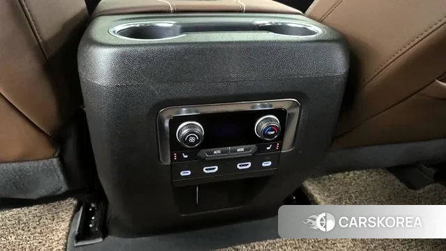 Chevrolet (GM Daewoo) Tahoe id 3328432 из Кореи 9