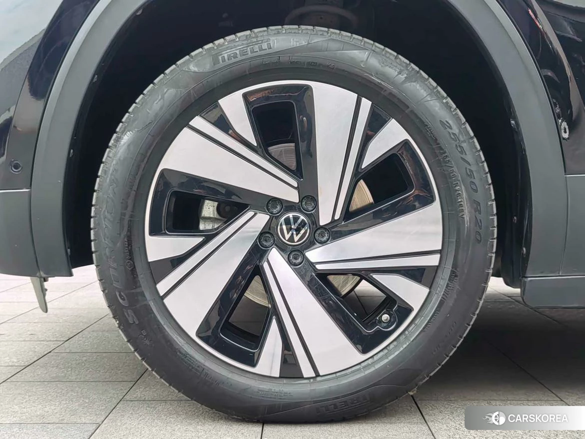 Volkswagen Tourang id 4485362 из Китая 9
