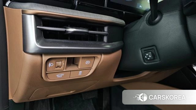 Hyundai Grandeur (GN7) id 3805607 из Кореи 9