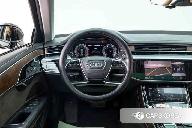 Audi A8 id 4254264 из Китая 9