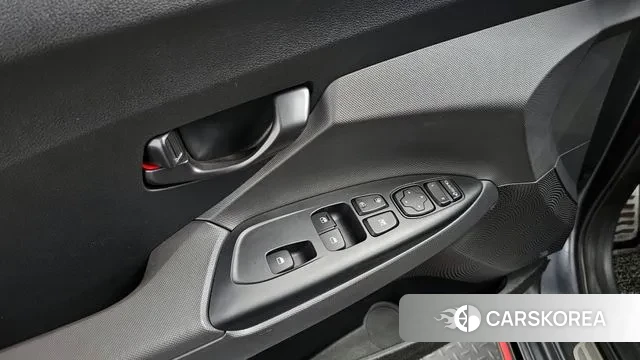 Hyundai Veloster (JS) id 3474490 из Кореи 9