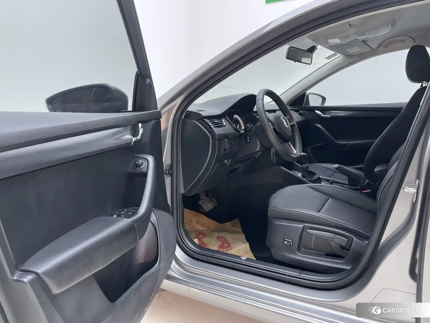 Skoda Octavia id 4559573 из Китая 9