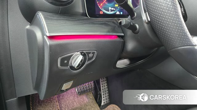 Mercedes-Benz E-Class W213 id 3860698 из Кореи 9