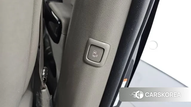 Kia The New Carnival id 3425526 из Кореи 9