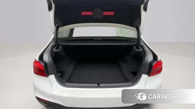 BMW 5 Series (G30) id 3253623 из Кореи 9