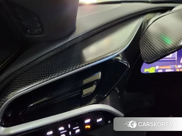 Ferrari 296 GTS id 3217735 из Кореи 9