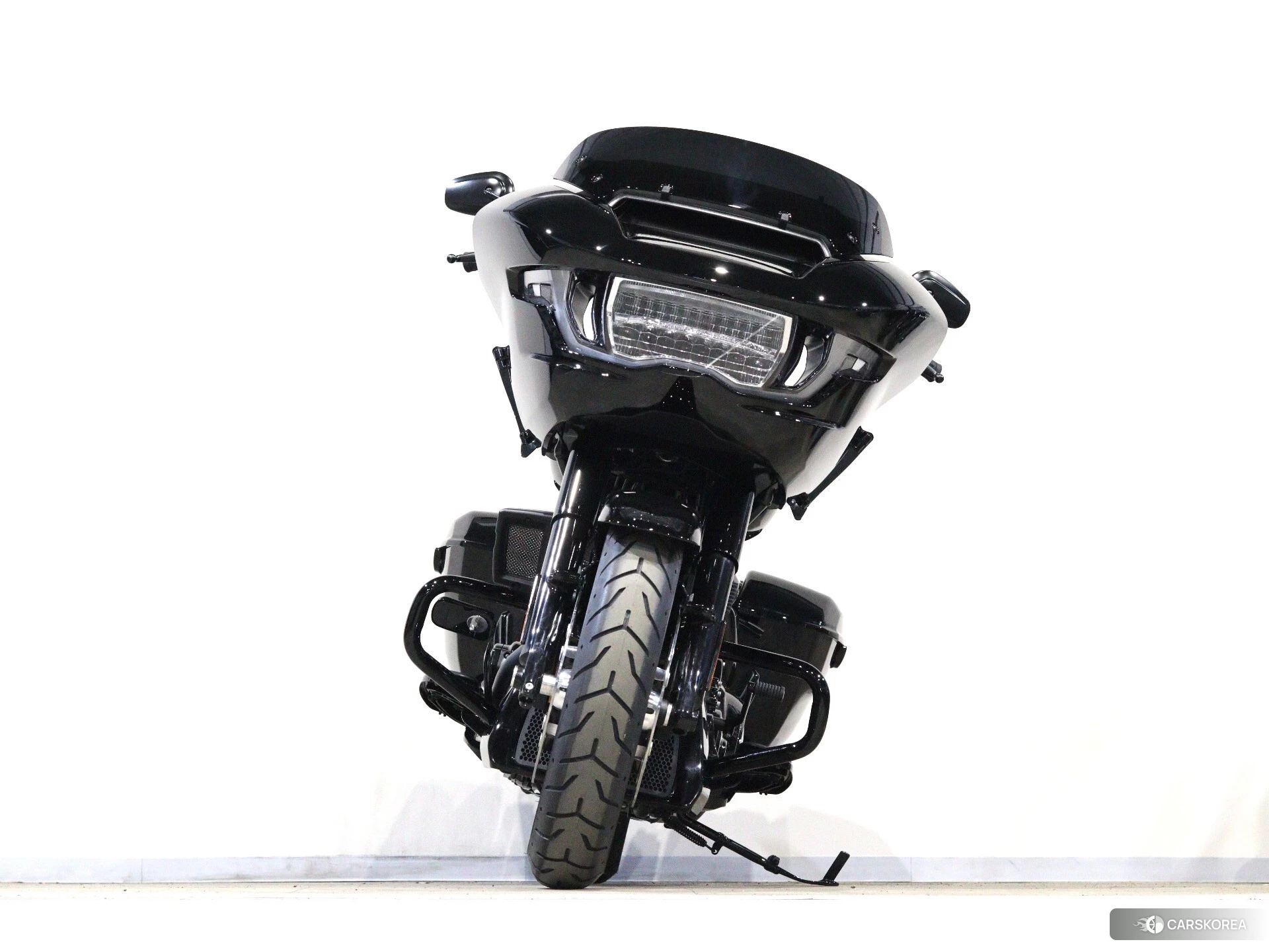 Harley-Davidson Road Glide FLTRX 1980 id 4191814 из Японии 9