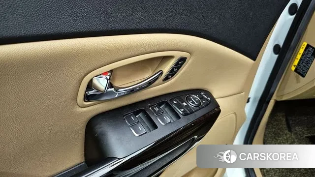 Kia The New Carnival id 3583502 из Кореи 9