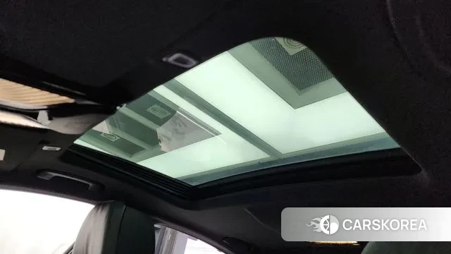 BMW 5 Series (G30) id 3508479 из Кореи 9