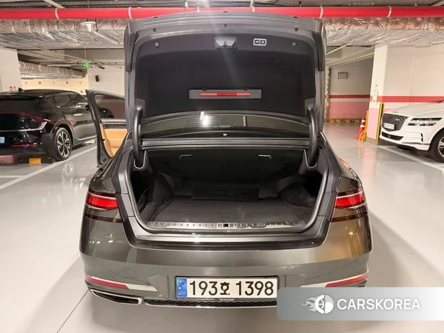 Genesis G90 (RS4) id 4834784 из Кореи 9