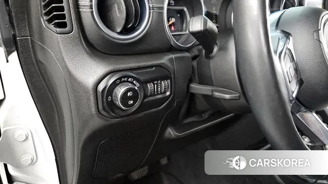 Jeep Wrangler (JL) id 3045453 из Кореи 9