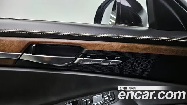 Genesis G90 id 2945995 из Кореи 9