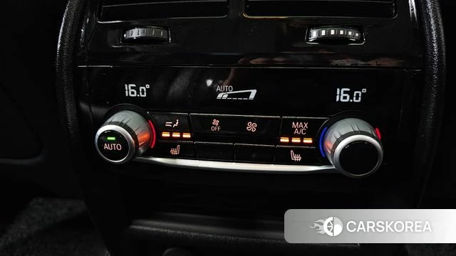 BMW 5 Series (G30) id 3865820 из Кореи 9