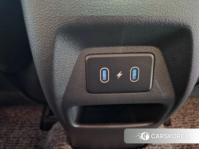 Hyundai Venue id 4200875 из Кореи 9