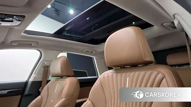 Hyundai Grandeur Hybrid (GN7) id 2979152 из Кореи 9