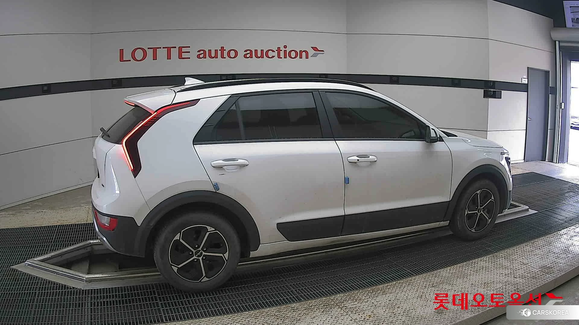 Kia Niro Hybrid id 4289536 из Кореи 9