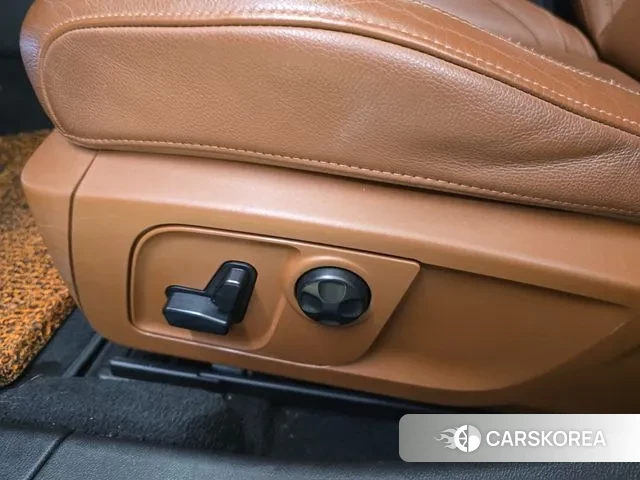 Maserati Ghibli id 3757059 из Кореи 9