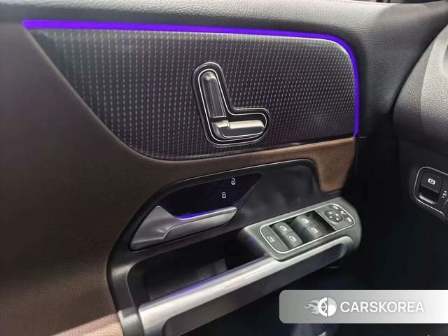 Mercedes-Benz GLB id 4207141 из Китая 9
