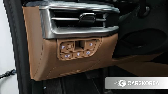 Hyundai Grandeur Hybrid (GN7) id 4395127 из Кореи 9