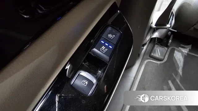 Kia Carnival 4th generation id 3659716 из Кореи 9