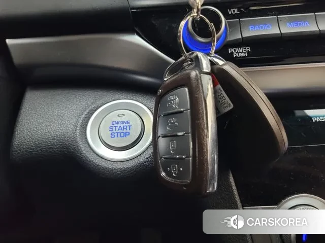 Hyundai The New Avante AD id 3098227 из Кореи 9