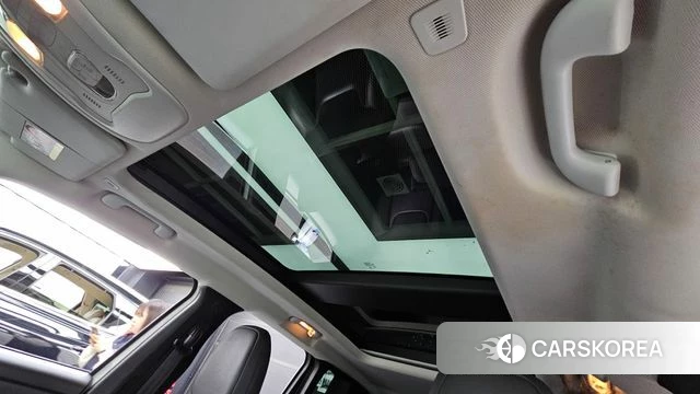 Jeep Renegade id 3899258 из Кореи 9