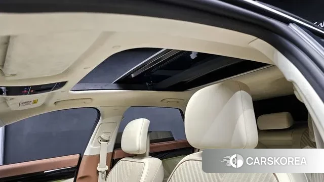 Hyundai Grandeur Hybrid (GN7) id 3751911 из Кореи 9