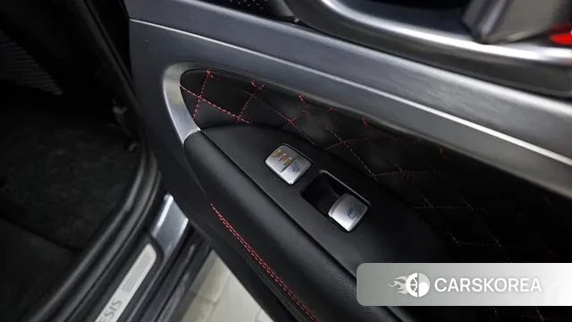 Genesis G70 id 3789868 из Кореи 9