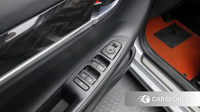 Hyundai Grandeur IG id 3636421 из Кореи 9