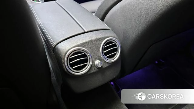 Mercedes-Benz C-Class W205 id 3795946 из Кореи 9