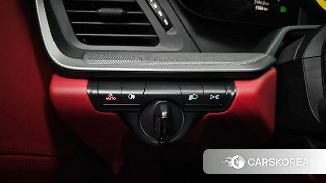 Porsche 911(992) id 4778286 из Кореи 9
