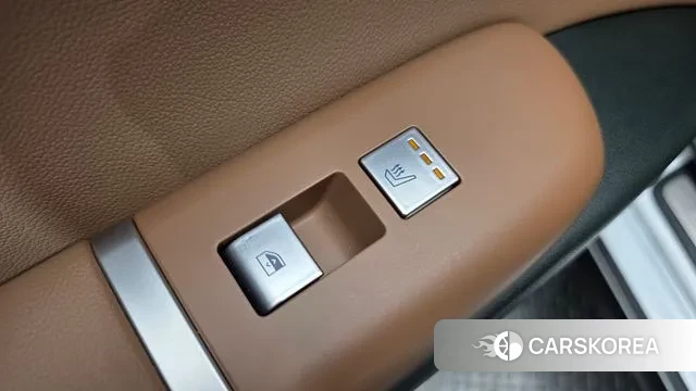 Hyundai Grandeur (GN7) id 3262101 из Кореи 9