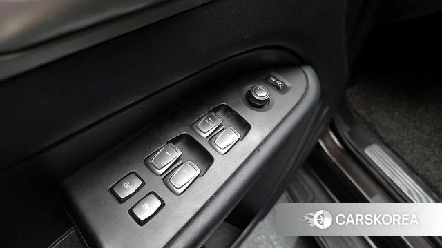 Ssangyong Rexton Sports id 4246080 из Кореи 9