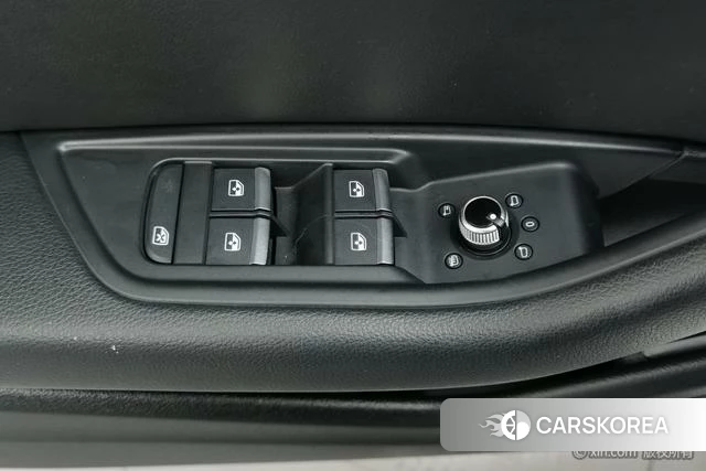 Audi A4L id 4321233 из Китая 9