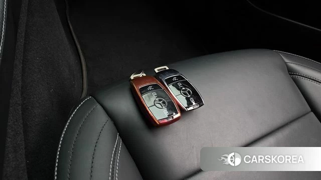 Mercedes-Benz E-Class W213 id 4619358 из Кореи 9