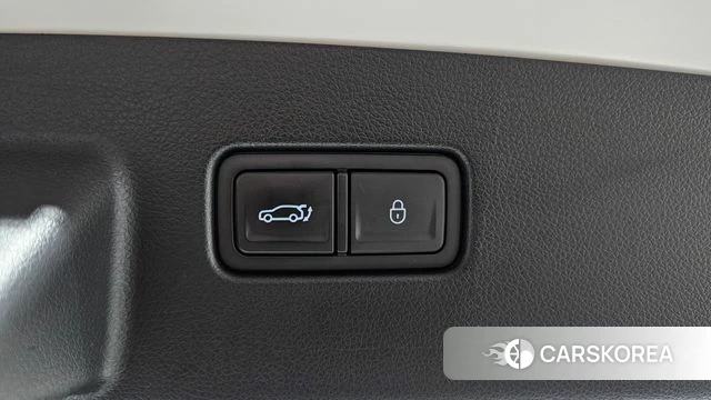 Genesis GV60 id 4293072 из Кореи 9