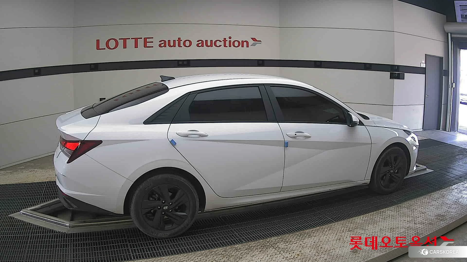 Hyundai Avante id 4289478 из Кореи 9