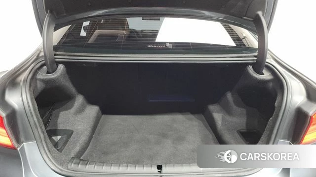 BMW 5 Series (G30) id 4356765 из Кореи 9