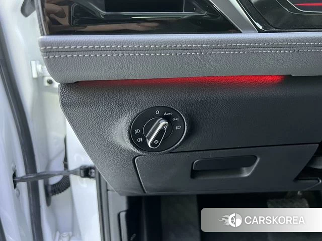 Volkswagen Sagitar id 4328857 из Китая 9