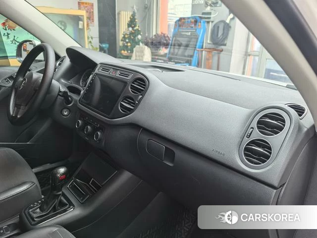 Volkswagen Tiguan id 4207983 из Китая 9
