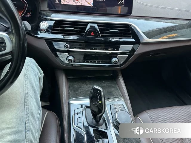 BMW 5 series id 4256341 из Китая 9