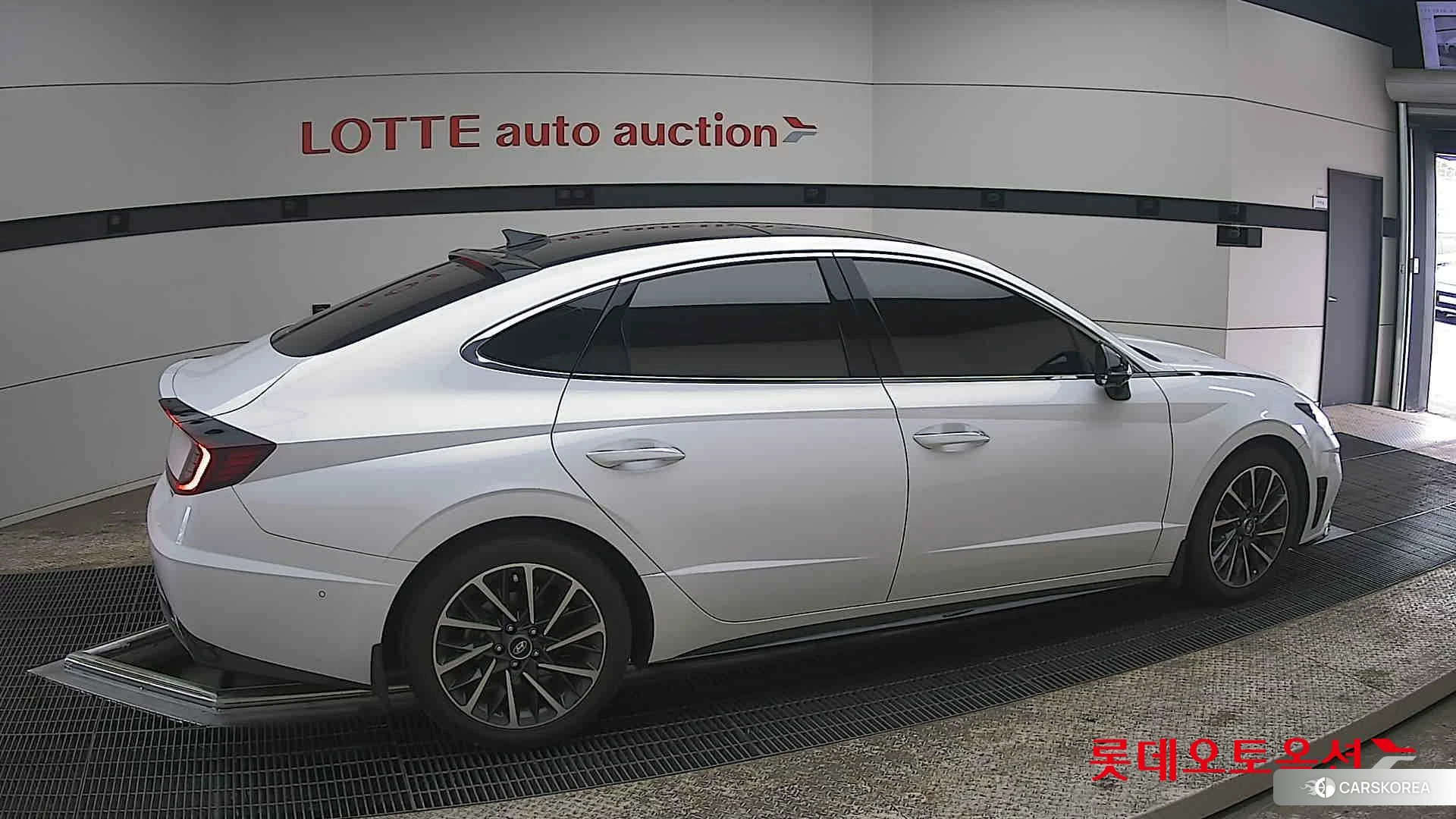 Hyundai Sonata id 3875707 из Кореи 9