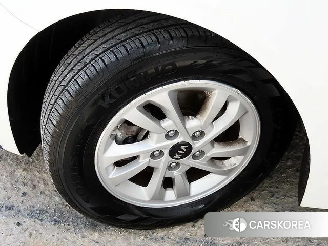 Kia Come New K3 id 4594721 из Кореи 9